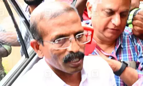 Karuvannur bank scam: कोर्ट ने सीपीएम नेता पीआर अरविंदाक्षन को दी जमानत