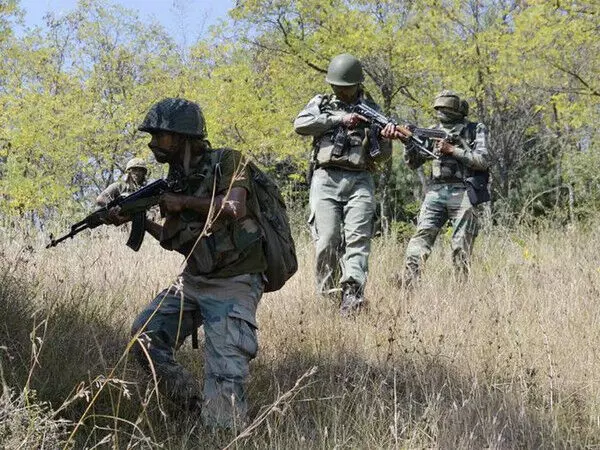 J-K: श्रीनगर में सुरक्षा बलों के साथ मुठभेड़ में आतंकवादी मारा गया