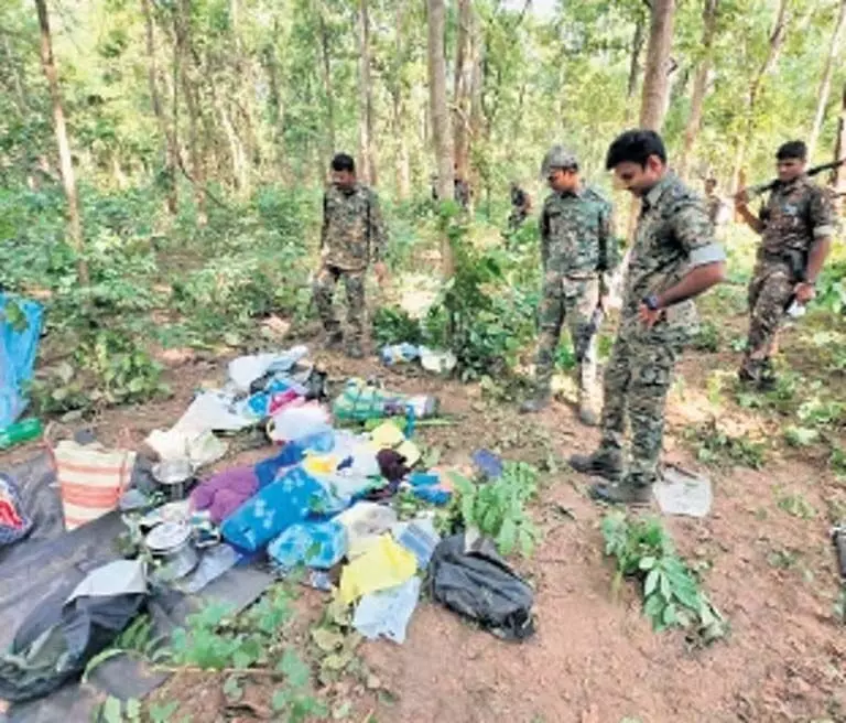 Telangana: भागे हुए माओवादियों को पकड़ने के लिए तलाशी अभियान तेज