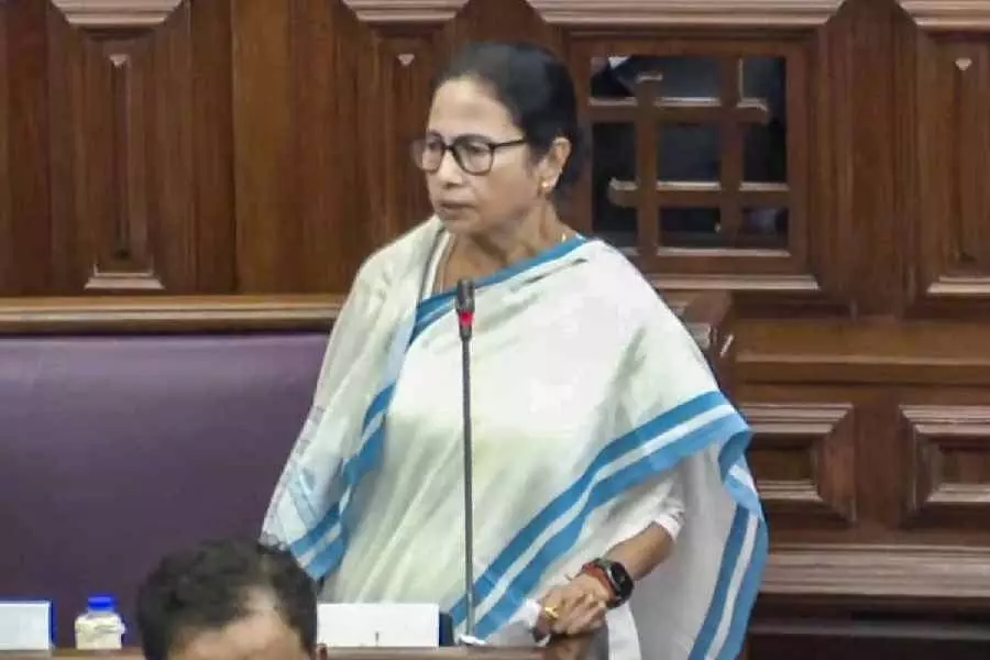 CM Mamata Banerjee: धार्मिक समुदाय पर अत्याचार से बचने के लिए वक्फ बिल वापस लें भाजपा