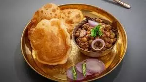 Chole Puri जाने बनाने का तरीका बेहद आसान