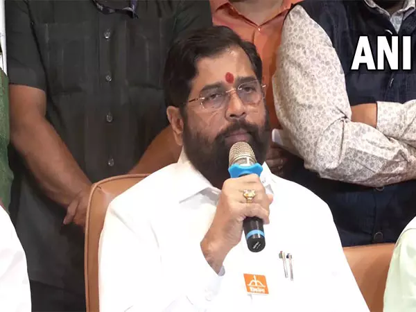 स्वास्थ्य संबंधी शिकायतों के चलते Eknath Shinde को ठाणे के अस्पताल में भर्ती कराया गया