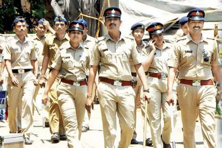 Maharashtra पुलिस बल में 33 हजार पद अभी भी रिक्त, महिला पुलिस पद सहित