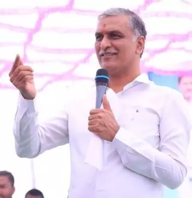 Harish Rao ने कहा- मुख्यमंत्री से पूछताछ करने पर झूठा मामला दर्ज किया गया