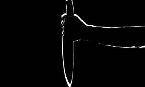 Telangana:अंतरजातीय विवाह को लेकर भाई ने महिला पुलिस कांस्टेबल की हत्या कर दी Telangana:अंतरजातीय विवाह को लेकर भाई ने महिला पुलिस कांस्टेबल की हत्या कर दी