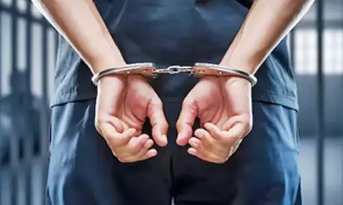 Telangana: पुलिस ने कार किराये पर देने में धोखाधड़ी करने वाले 4 लोगों को गिरफ्तार किया Telangana: पुलिस ने कार किराये पर देने में धोखाधड़ी करने वाले 4 लोगों को गिरफ्तार किया