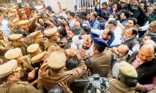 Congress प्रतिनिधिमंडल को हिंसा प्रभावित संभल जाने से रोका गया