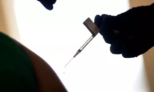 Kerala: केरल सरकार के आंकड़ों ने वैक्सीन से मौत के मिथक को तोड़ा Kerala: केरल सरकार के आंकड़ों ने वैक्सीन से मौत के मिथक को तोड़ा