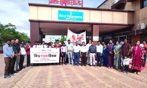 सुकमा: छात्राओं के द्वारा निकाली गई एड्स जागरूकता रैली सुकमा: छात्राओं के द्वारा निकाली गई एड्स जागरूकता रैली