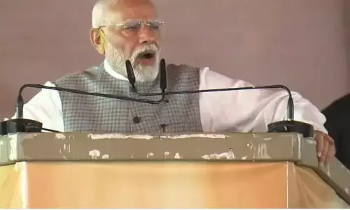 PM Modi ने स्टालिन को हरसंभव मदद का आश्वासन दिया PM Modi ने स्टालिन को हरसंभव मदद का आश्वासन दिया
