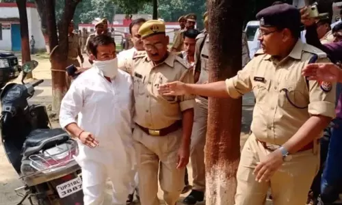 Maharashtra के एक गांव में सुरक्षा व्यवस्था लागू
