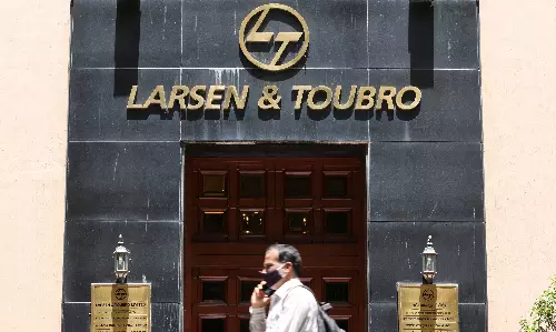 Larsen & Toubro शेयर की कीमत में 1.70% ऊपर