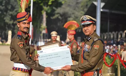 Haryana : पुलिस अकादमी से उत्तीर्ण 376 विद्यार्थियों में 50 महिलाएं Haryana : पुलिस अकादमी से उत्तीर्ण 376 विद्यार्थियों में 50 महिलाएं