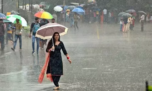 Bengaluru में गरज, बिजली और तेज़ हवाओं के साथ व्यापक मध्यम वर्षा की संभावना