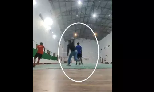 ADM साहब को कब मिलेगी सबक? जरा सी बात...और गुस्से में आगबबूला हो गए ADM साहब को कब मिलेगी सबक? जरा सी बात...और गुस्से में आगबबूला हो गए
