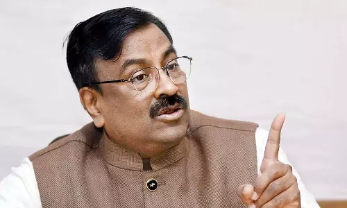 लड़की बहिन पर BJP नेता सुधीर मुनगंटीवार की टिप्पणी