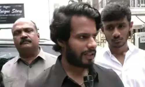 Karnataka: केंद्र से तम्बाकू किसानों के लिए उचित मूल्य सुनिश्चित करने का आग्रह Karnataka: केंद्र से तम्बाकू किसानों के लिए उचित मूल्य सुनिश्चित करने का आग्रह