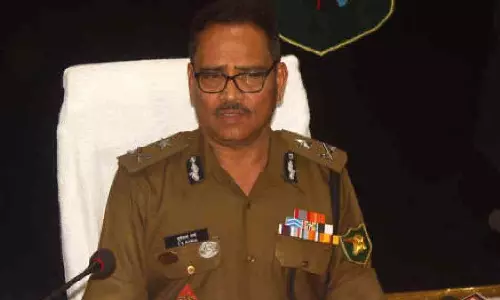 बांग्लादेश में चल रही राजनीतिक अशांति के कारण अवैध प्रवेशियों के खिलाफ BSF सतर्क बांग्लादेश में चल रही राजनीतिक अशांति के कारण अवैध प्रवेशियों के खिलाफ BSF सतर्क