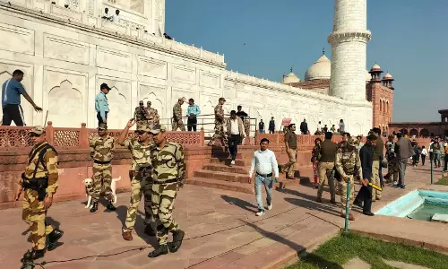 ताजमहल को ईमेल के जरिए मिली बम से उड़ाने की धमकी, मचा हड़कंप