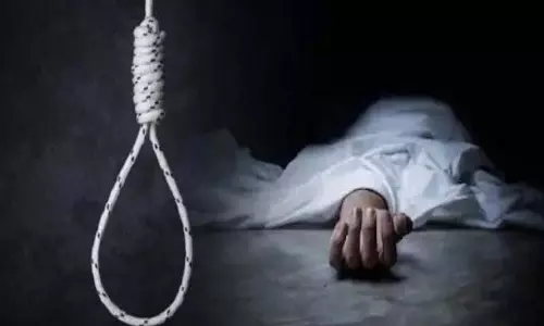 Bengaluru: दोस्त ने ठग लिए 15 लाख रुपए तो छात्रा ने दे दी जान !