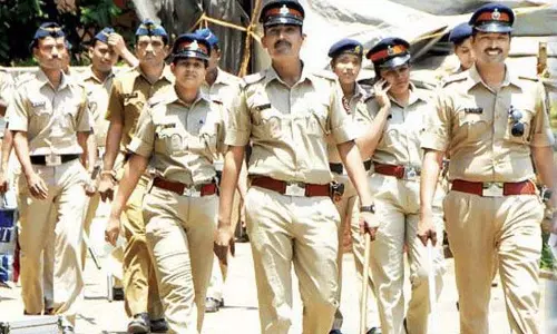 Maharashtra पुलिस बल में 33 हजार पद अभी भी रिक्त, महिला पुलिस पद सहित Maharashtra पुलिस बल में 33 हजार पद अभी भी रिक्त, महिला पुलिस पद सहित