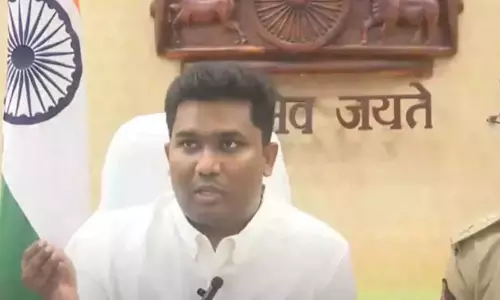 Andhra Pradesh : काकीनाडा बंदरगाह से चावल के परिवहन की जांच शुरू Andhra Pradesh : काकीनाडा बंदरगाह से चावल के परिवहन की जांच शुरू