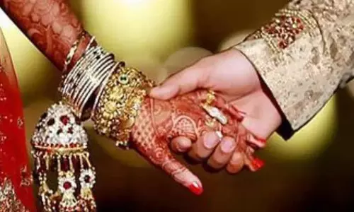 Himachal: 39 महिलाओं को शादी पर मिले 12.09 लाख रुपये के शगुन Himachal: 39 महिलाओं को शादी पर मिले 12.09 लाख रुपये के शगुन