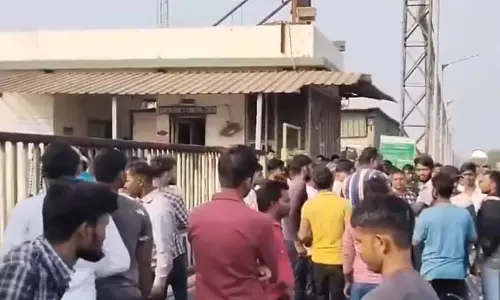 4 लोगों की मौत, फैक्ट्री में विस्फोट के बाद अफरातफरी का माहौल, VIDEO
