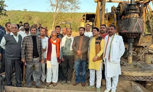 सतीश ने Chhamb विधानसभा क्षेत्र में कई विकास कार्यों का उद्घाटन किया