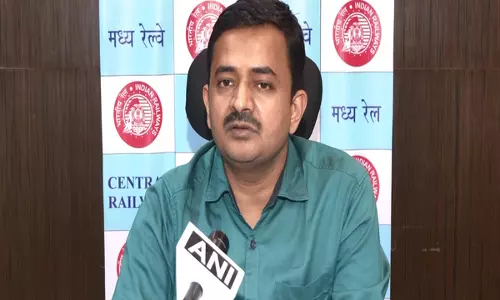 मध्य रेलवे महापरिनिर्वाण दिवस पर यात्रियों के लिए विशेष ट्रेनें चलाएगा, Help Desks स्थापित करेगा