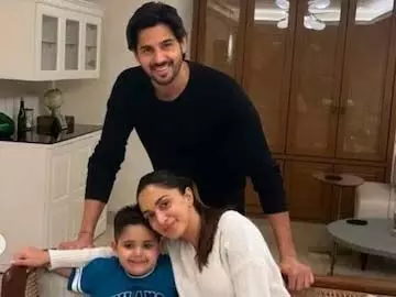 Sidharth Malhotra और कियारा आडवाणी की बच्चे के साथ अनदेखी तस्वीर