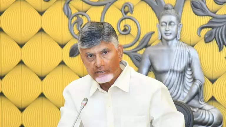 CM Chandrababu Naidu: सुरक्षा बढ़ाने और अपराध पर अंकुश लगाने के लिए ड्रोन का इस्तेमाल करें