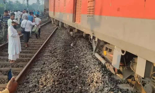 Delhi: भारतीय रेलवे में इस वर्ष 29 दुर्घटनाएं हुईं, 71 घायल हुए और 17 मरे