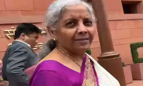 सीतारमण ने शासन को मजबूत करने के लिए बैंकिंग कानून (संशोधन) विधेयक पेश किया