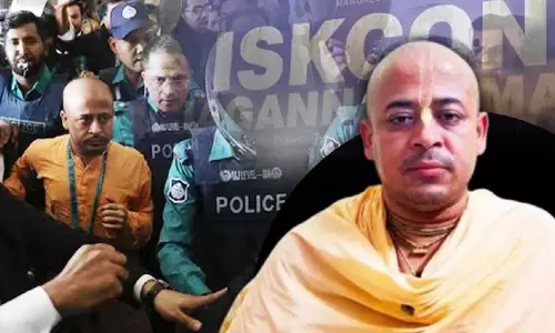 Bangladesh की अदालत में साधु के लिए कोई वकील पेश नहीं हुआ Bangladesh की अदालत में साधु के लिए कोई वकील पेश नहीं हुआ