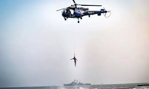 Odisha: जानिए क्यों मनाया जाता है नौसेना दिवस, क्या है इस साल की थीम Odisha: जानिए क्यों मनाया जाता है नौसेना दिवस, क्या है इस साल की थीम