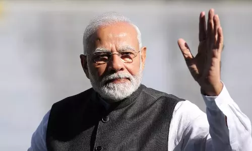 नौसेना की प्रतिबद्धता राष्ट्र की सुरक्षा और समृद्धि सुनिश्चित करती है: PM Modi