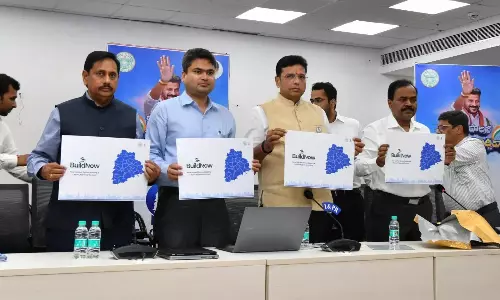 Telangana: बिल्डनाउ ने जांच और मंजूरी का समय घटाकर मिनटों में कर दिया Telangana: बिल्डनाउ ने जांच और मंजूरी का समय घटाकर मिनटों में कर दिया