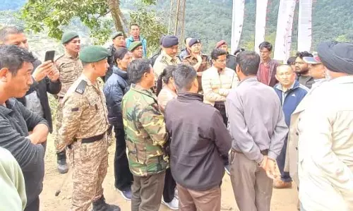Sikkim :  डीसी ने रोलेप में सड़क दुर्घटना स्थल का निरीक्षण किया
