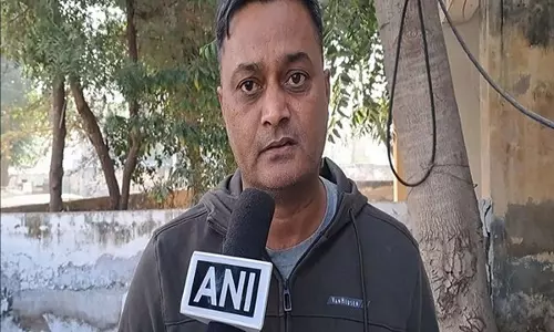 Rajasthan: चूरू में भीषण सड़क हादसे में पांच लोगों की मौत, दो घायल Rajasthan: चूरू में भीषण सड़क हादसे में पांच लोगों की मौत, दो घायल