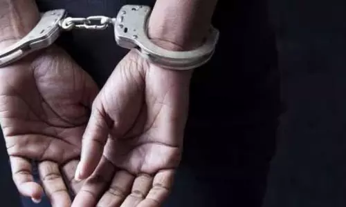 Manipur पुलिस ने जबरन वसूली के आरोप में अरम्बाई टेंगोल के तीन सदस्यों को गिरफ्तार