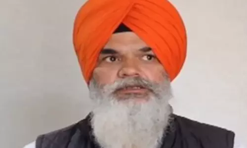 मैं सतर्क खड़ा था: ASI जसबीर सिंह ने बादल की हत्या के प्रयास का जिक्र किया मैं सतर्क खड़ा था: ASI जसबीर सिंह ने बादल की हत्या के प्रयास का जिक्र किया