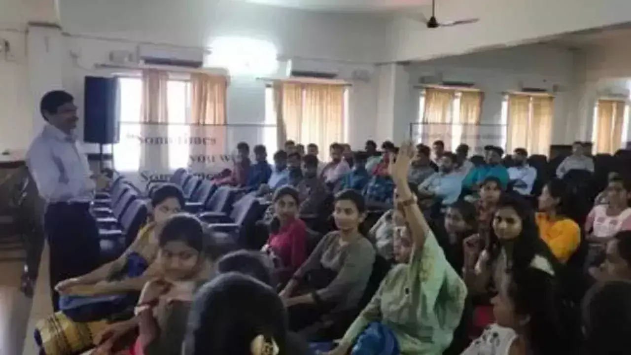 SVCE में एमबीए छात्रों के लिए ओरिएंटेशन कार्यक्रम आयोजित SVCE में एमबीए छात्रों के लिए ओरिएंटेशन कार्यक्रम आयोजित