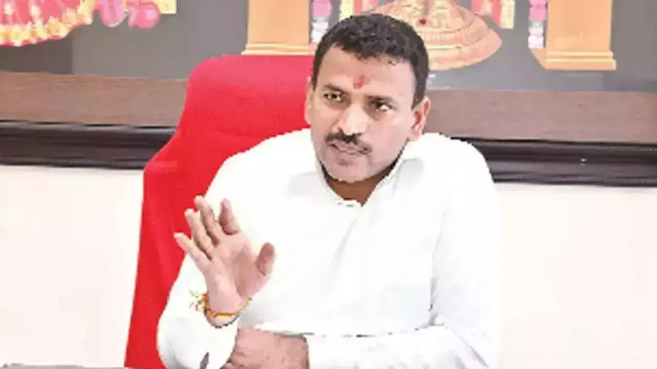 JEO ने पंचमी तीर्थम व्यवस्थाओं का निरीक्षण किया JEO ने पंचमी तीर्थम व्यवस्थाओं का निरीक्षण किया