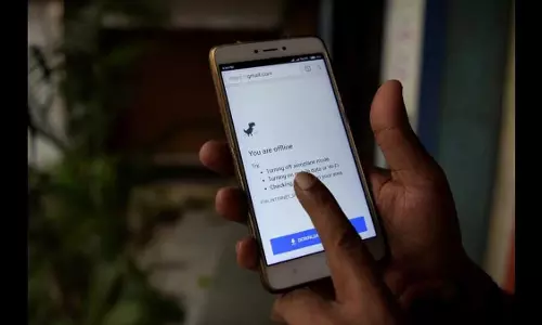 Manipur ने नौ जिलों में मोबाइल इंटरनेट पर प्रतिबंध 5 दिसंबर तक बढ़ाया