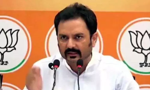 Abhijeet Jasrotia ने विभाजनकारी राजनीति के लिए पूर्व मुख्यमंत्रियों की आलोचना की