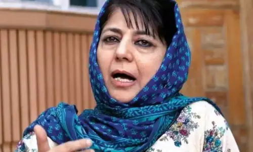 Mehbooba मुफ्ती को युवाओं के भविष्य की चिंता, वैधानिक आदेश को बहाल करने की मांग की