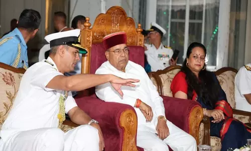कर्नाटक के राज्यपाल थावरचंद गहलोत ने INS कदंबा, कारवार में नौसेना दिवस समारोह में भाग लिया कर्नाटक के राज्यपाल थावरचंद गहलोत ने INS कदंबा, कारवार में नौसेना दिवस समारोह में भाग लिया