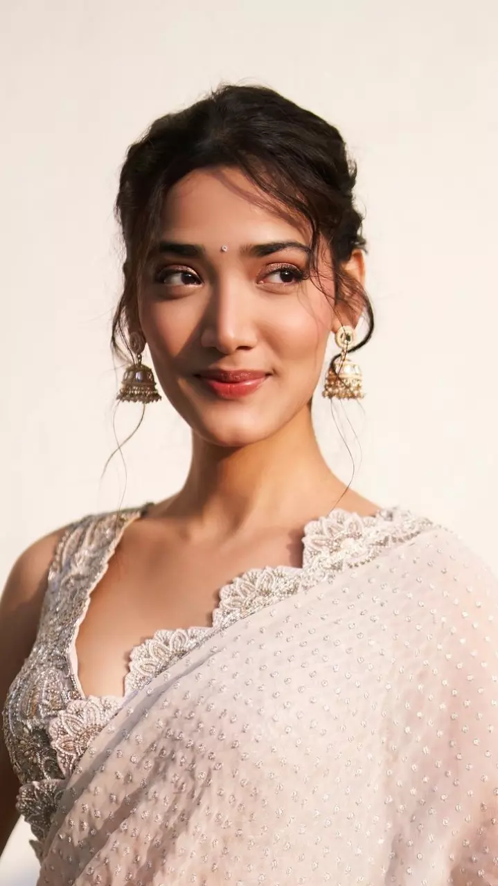 मेधा शंकर दिखी हॉट