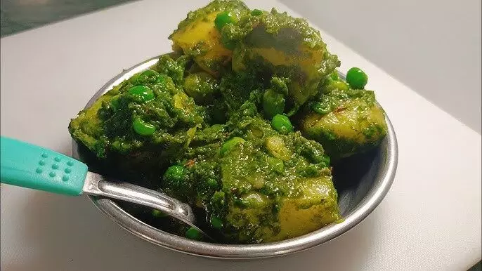 Dum Aloo: घर पर बनाएं दम आलू, आसान है तरीका